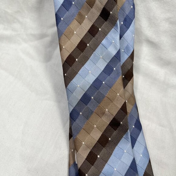 Tie Lot - Christian Aujard & Halston III Men's Ties - Geometric & Stripe - Picture 4 of 12